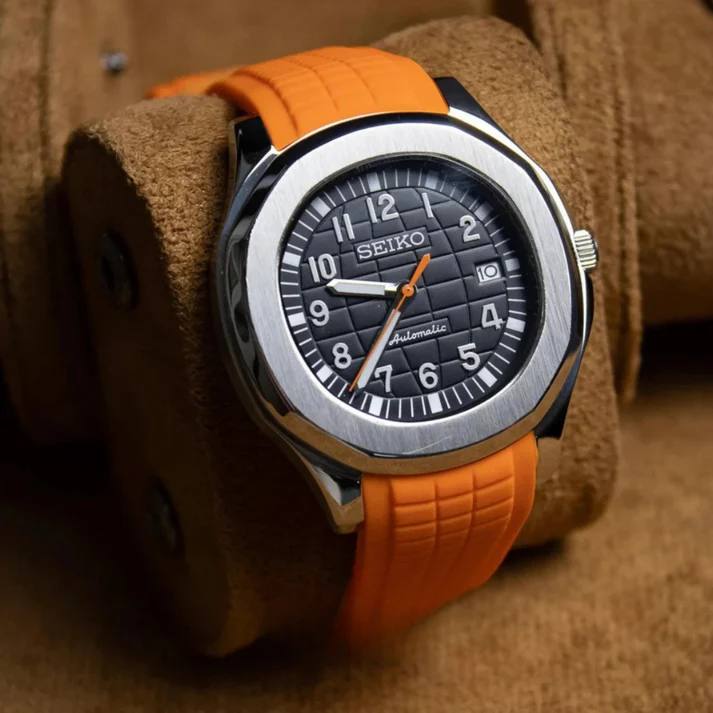 Seiko Aquanaut Orange