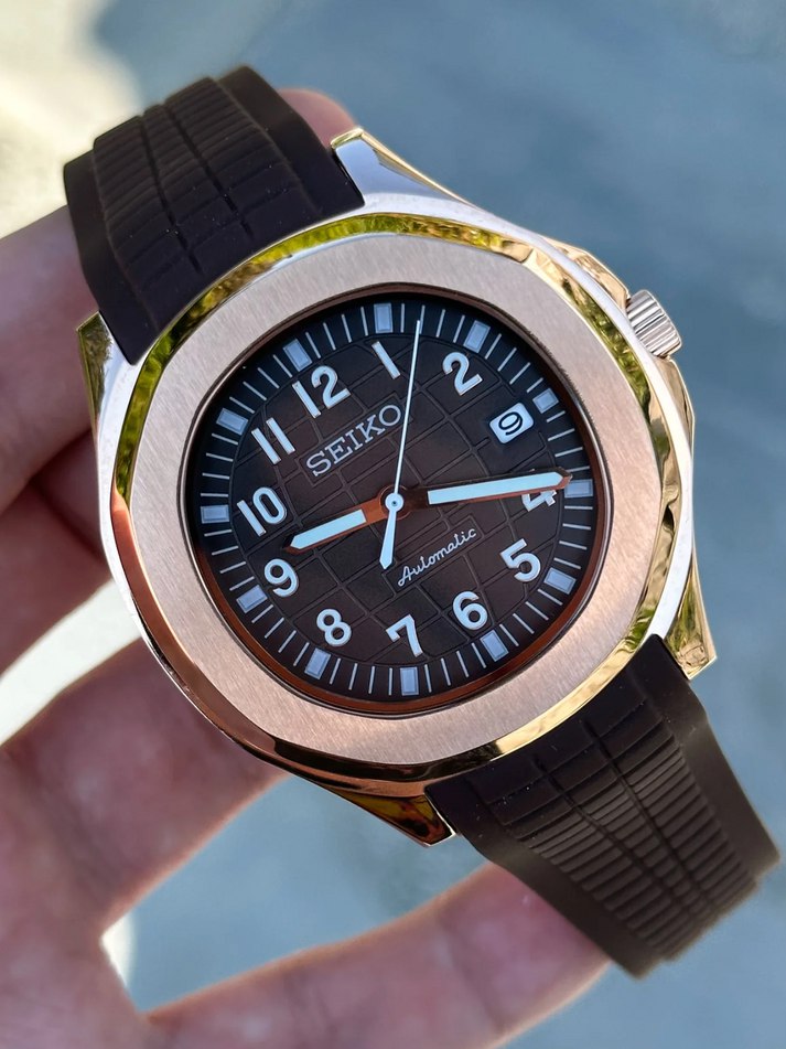 Seiko Aquanaut Rose Gold