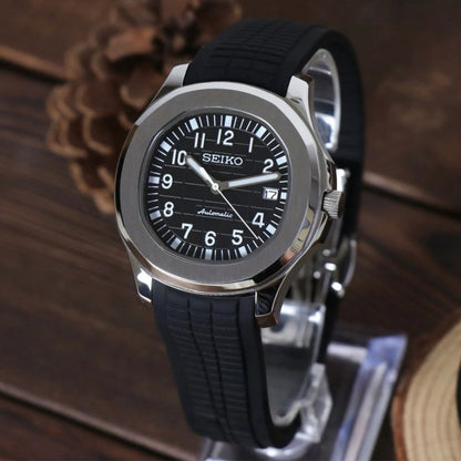 Seiko Aquanaut Black
